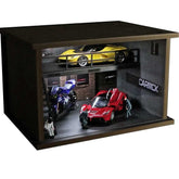 1:24 Scale Model Car Workshop image 1